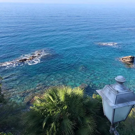 Casa Mia A Nervi דירה